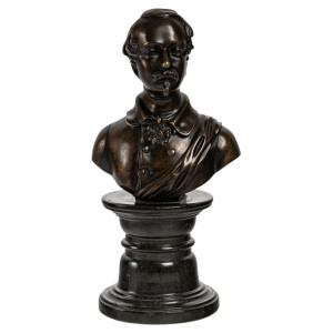 Busto de bronce de Napoleón...