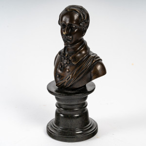 Busto de bronce de Napoleón... 2