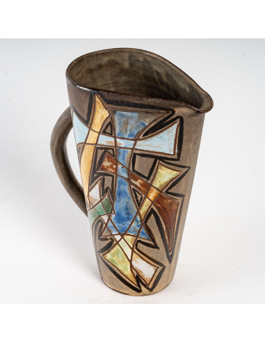 Ceramic pitcher by Kostandd Alexandre