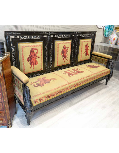一对重要的19世纪黑化木凳，大型装饰品