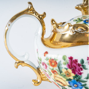 Bule de porcelana... 2