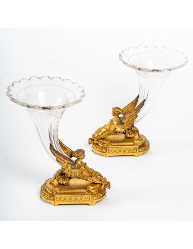 Par de Vasos de Cristal e Bronze...