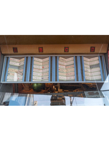点唱机Jupiter 104，年份1960。