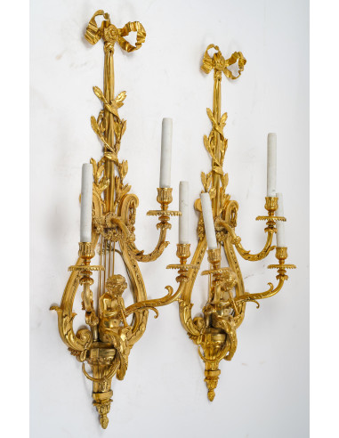 Gran pareja de apliques de ormolu del...