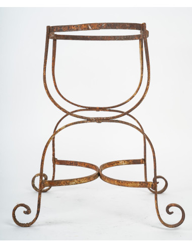 Wrought iron stand for earthenware...