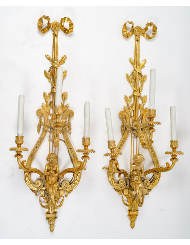 Gran pareja de apliques de ormolu del...