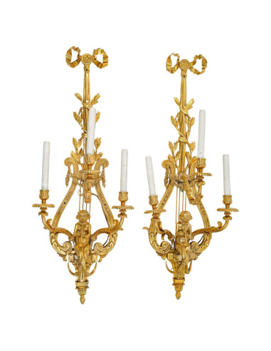 Gran pareja de apliques de ormolu del...