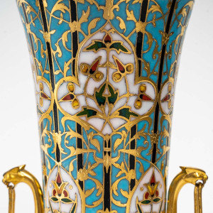 Pair of Vases by Ferdinand... 2