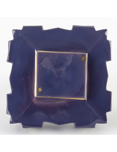 Opaline violet bottle, 19th century