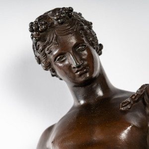 Escultura em bronze de... 2