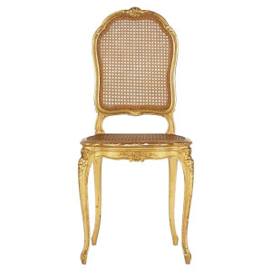 Silla de madera dorada...