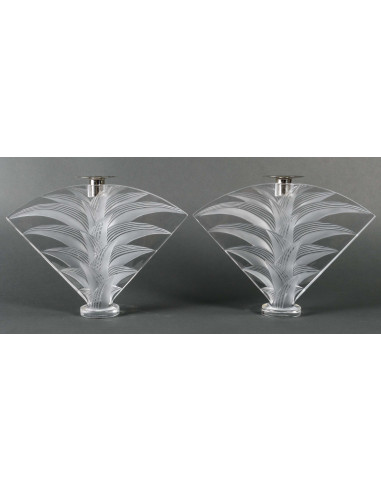 Coppia di candelieri Lalique, XX secolo.