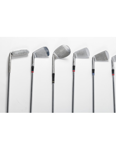Sada 9 golfových holí z 60. let 20....
