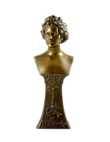 Escultura em bronze de Beethoven,...