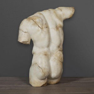 Beautiful bust of an... 2