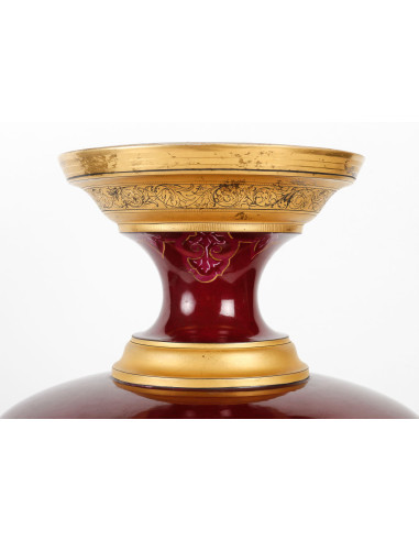 A large 19th century glazed porcelain...