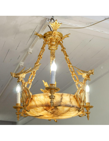 Lustre em bronze dourado e alabastro,...