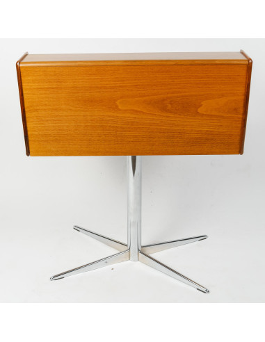 Small 1970s office