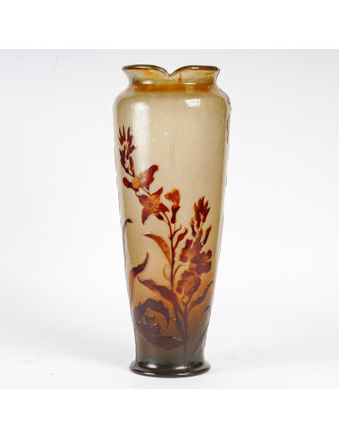 加莱大花瓶，新艺术风格，珍珠漆，约 1900 年。