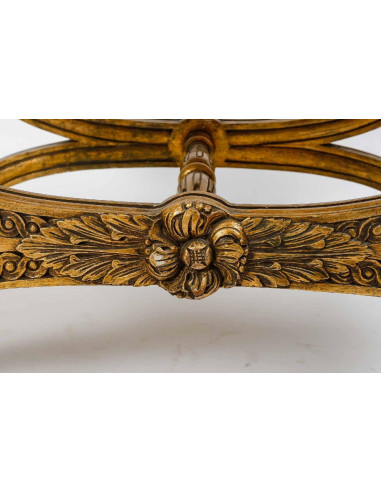 一对大型 X 形凳，19 世纪末或 20 世纪初，路易十六风格。