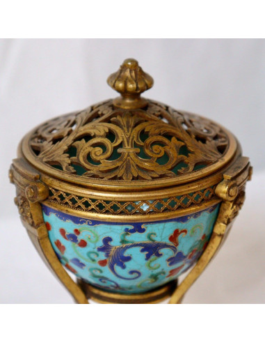 Brûle-parfum en Bronze et Cloisonné...