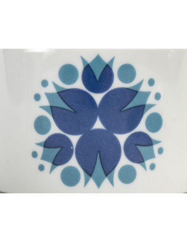 4 chávenas e pires de porcelana dos...
