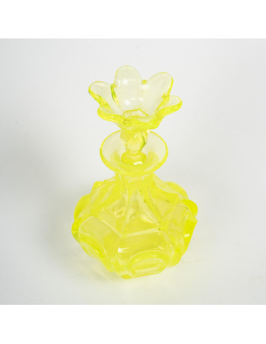 Garrafa e 2 copos em cristal amarelo...