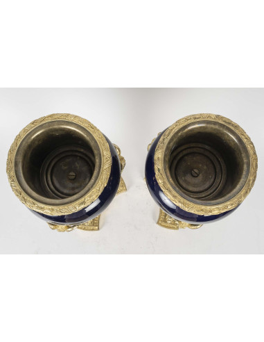 一对塞夫勒青花瓷盒，拿破仑三世时期，19 世纪。