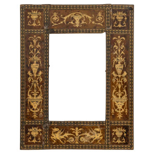 Деревянная рама с маркетри...