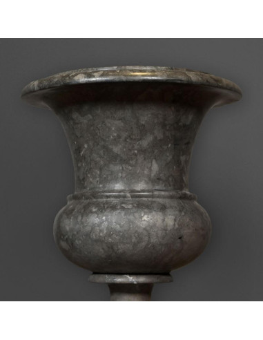 Par de grandes vasos Medici em...