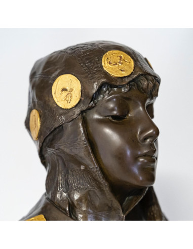 Escultura em bronze de Emmanuel...