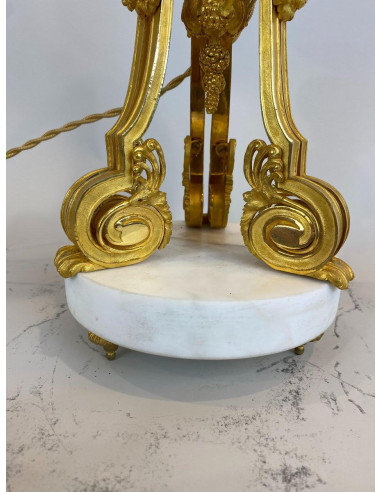一对重要的乌金和大理石台灯，19 世纪，拿破仑三世时期。