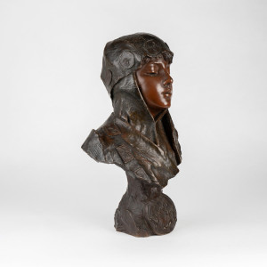 Escultura de bronce, busto... 2