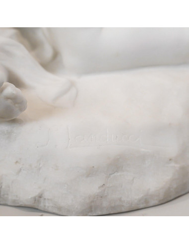 卡拉拉大理石雕塑，署名 L. Landucci，20 世纪初。