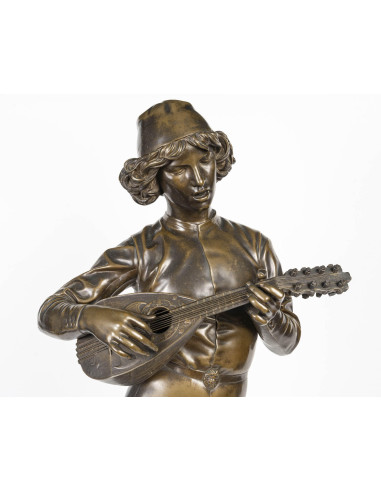 Escultura de uma cantora de Florença...