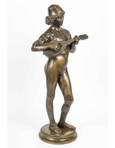 Escultura de uma cantora de Florença...