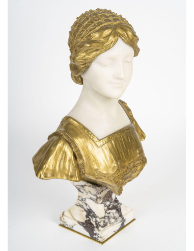 镀金青铜和白色卡拉拉大理石少女半身像雕塑，1900 年，新艺术风格。