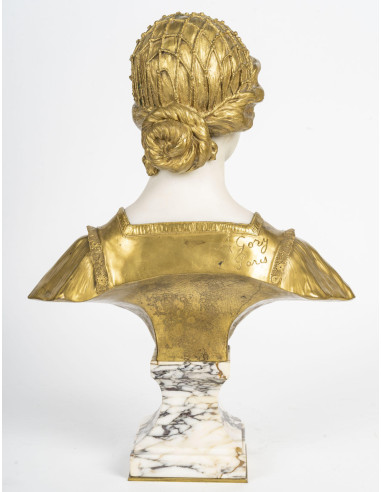 镀金青铜和白色卡拉拉大理石少女半身像雕塑，1900 年，新艺术风格。