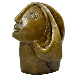 Scultura di testa di donna...