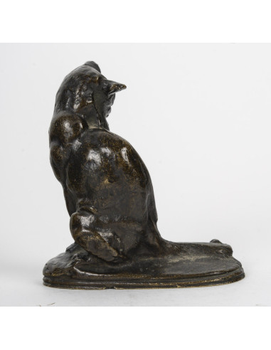 Bronze sculpture of a cat by Emmanuel...
