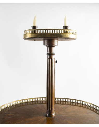 Mesa de pedestal e extremidade de...