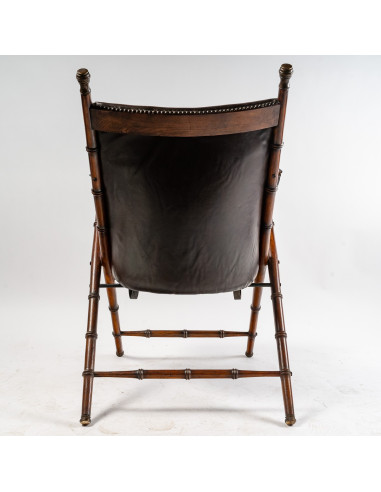 一对竹和黑色皮革军官扶手椅，1950 年