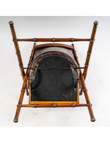 一对竹和黑色皮革军官扶手椅，1950 年