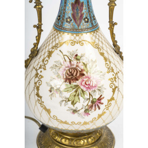 Lámpara de porcelana y... 2