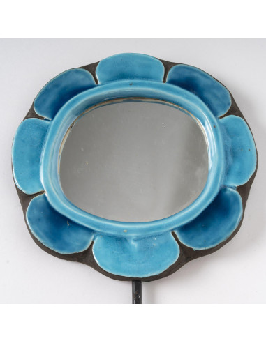 Flower-shaped wall mirror by Mithé...
