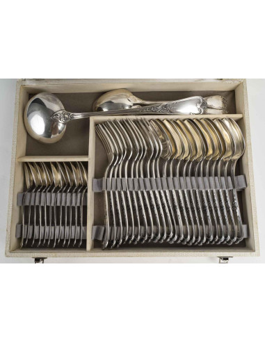 Ercuis dinner service, early 20th...