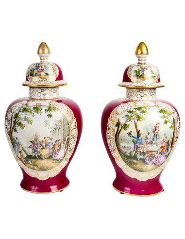 Pareja de jarrones de porcelana...
