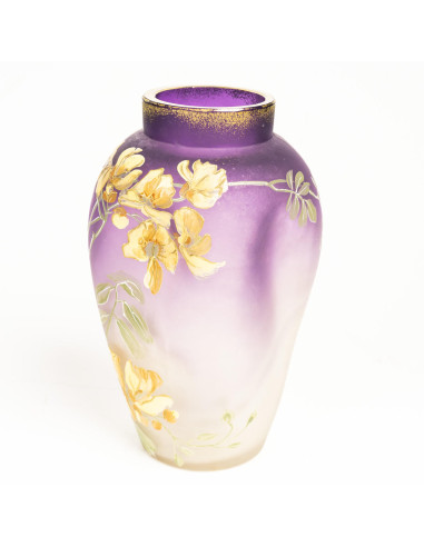 珐琅彩绘花卉玻璃花瓶，1900 年，新艺术风格。
