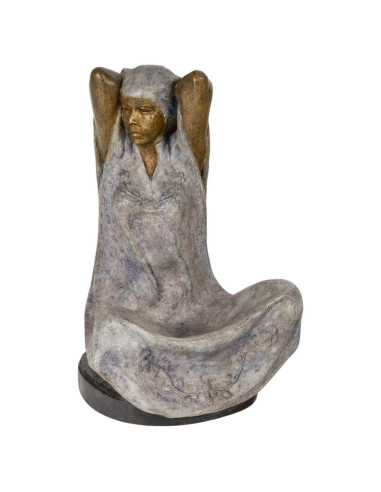 女性青铜雕塑，1991 年，已签约。