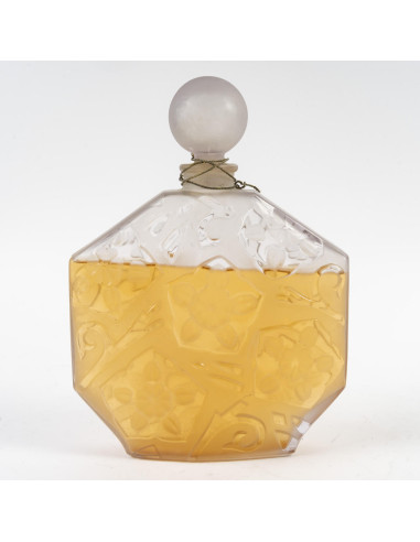 Géante，莱俪香水瓶，1960-1970，巨型瓶。
